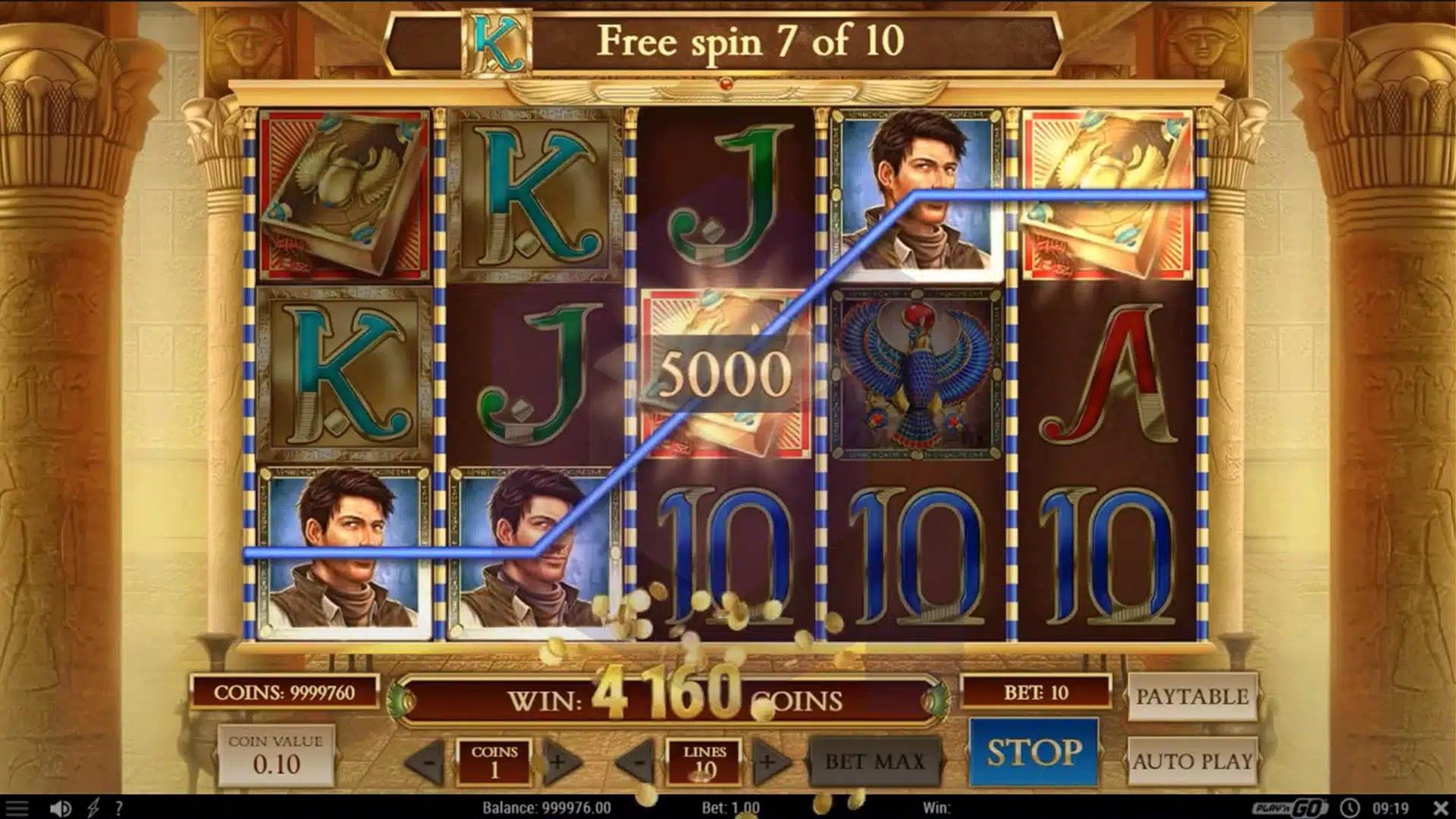 Egyptian-themed slot machine screen with 'Free spin 7 of 10' banner and spinning reels